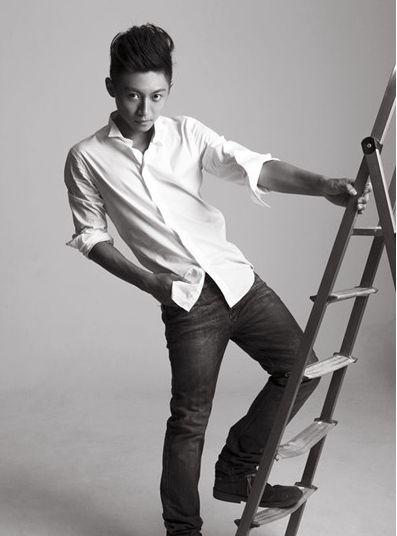 侯雪龙背景,从平凡走向卓越的奋斗历程