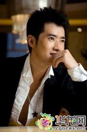 演员华龙,影视界璀璨的明星之路