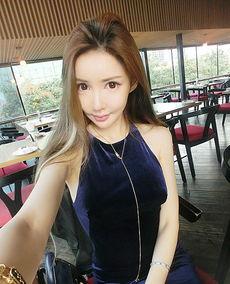 胸大明星生活照,生活照中的真实魅力