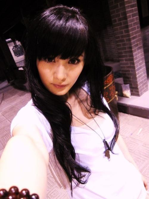 杨幂最近照片生活照,生活状态引关注